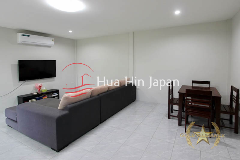 5 Bedroom Pool Villa drawing and dining area