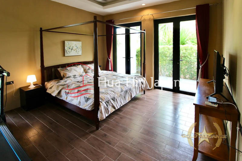5 Bedroom Pool Villa bedroom