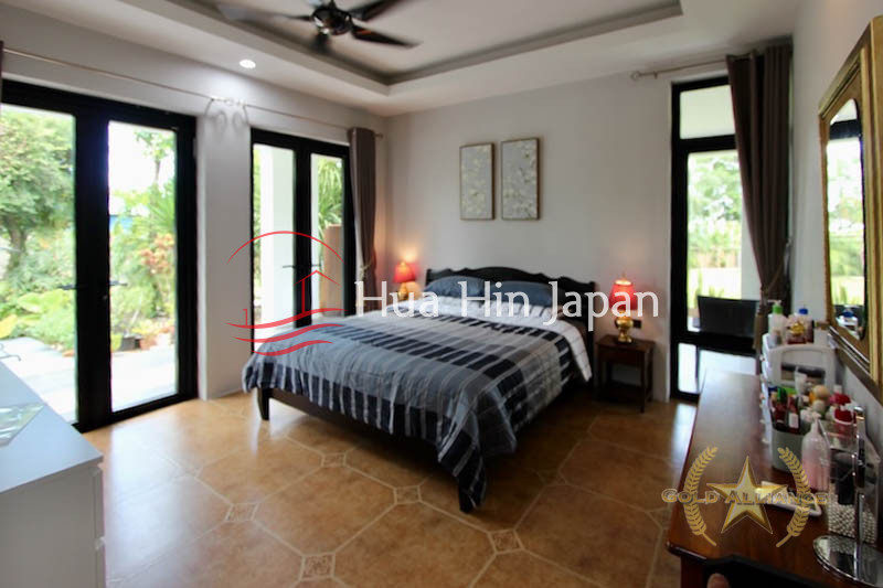 5 Bedroom Pool Villa bedroom area