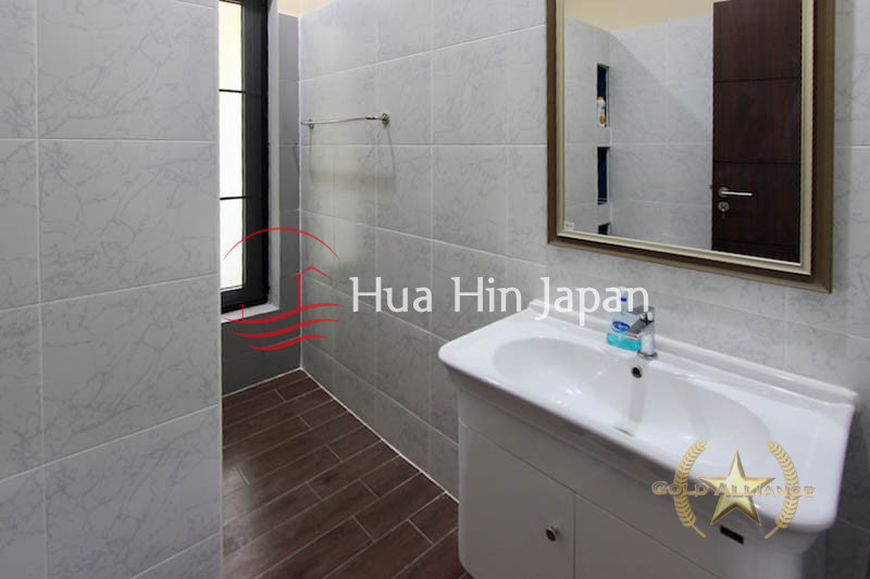5 Bedroom Pool Villa bathroom