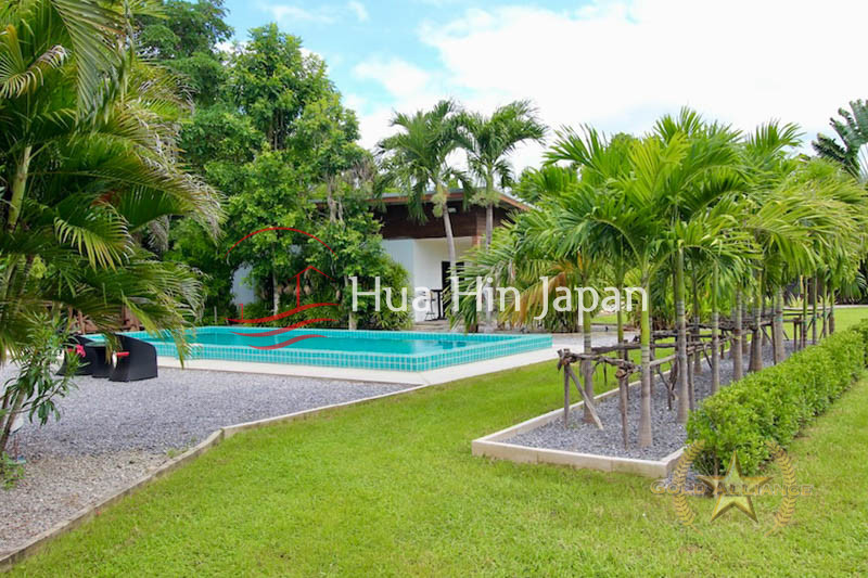 5 Bedroom Pool Villa swimming pool area