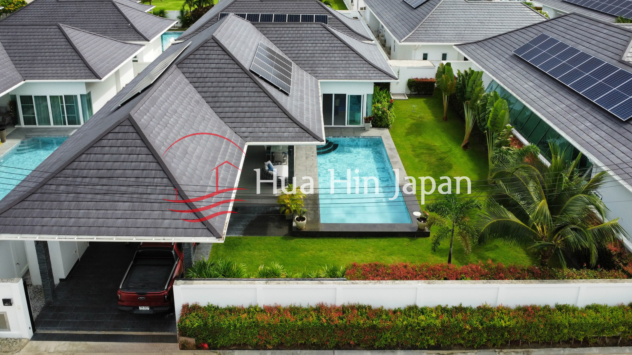 3BR Pool Villa in ARIA 2 drone view