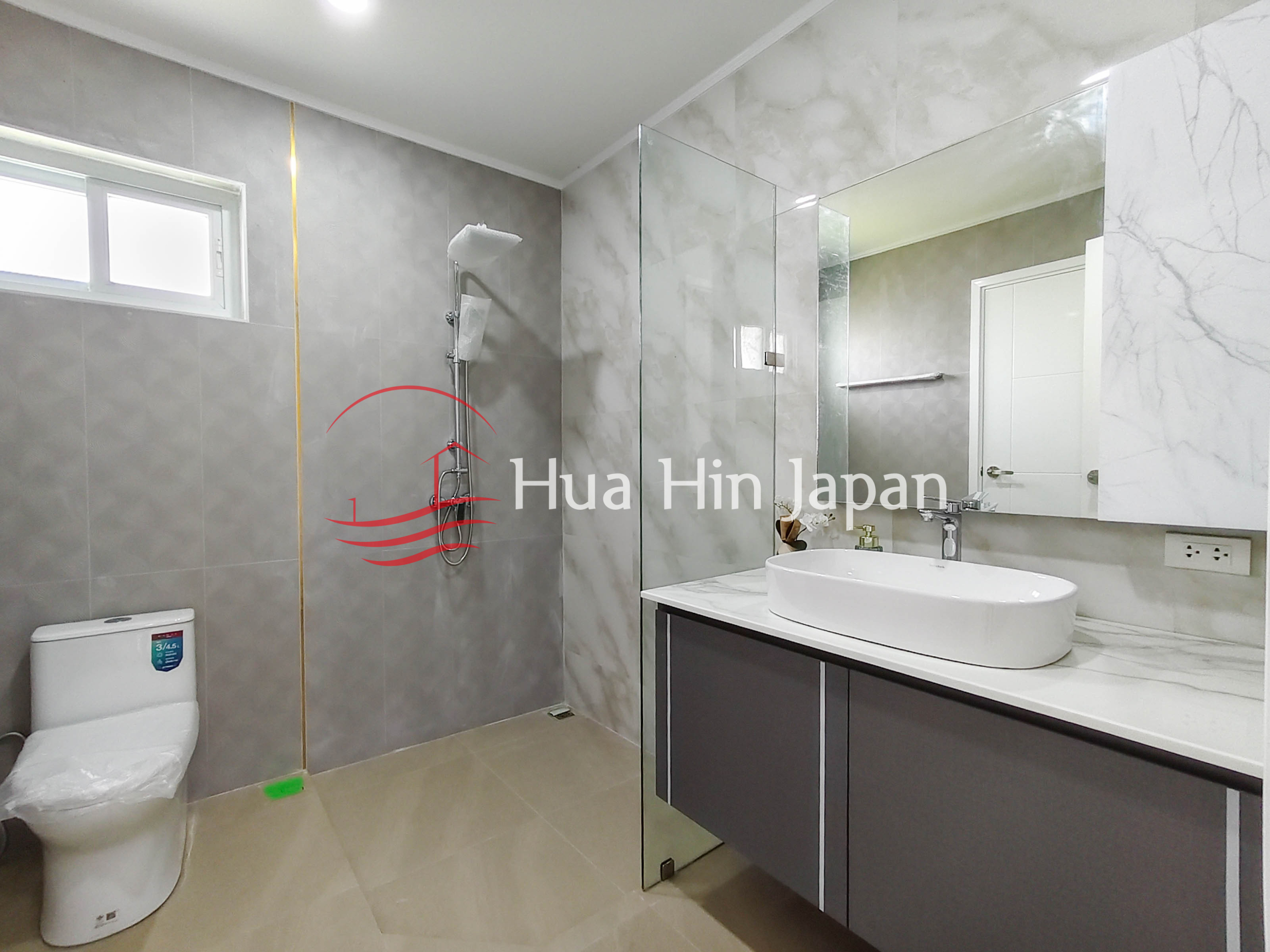 Siam Village 3 Bedroom Fully Furnished Pool House bathroom