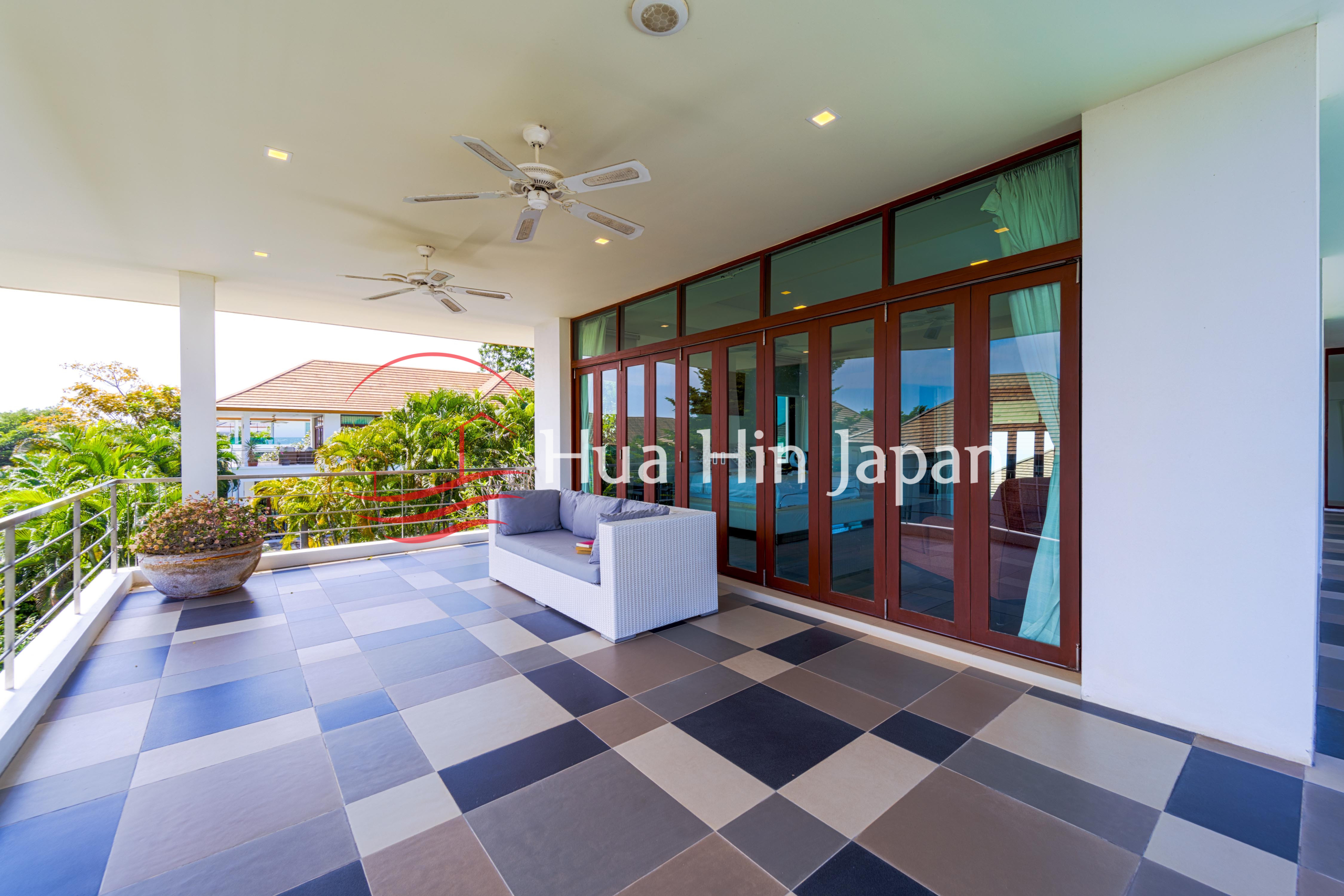 Luxury 5BR Pool Villa at Phu Montra (Soi 126) – Distant Sea Views &amp; Mountain Backdrop - Khao Tao - photo 8