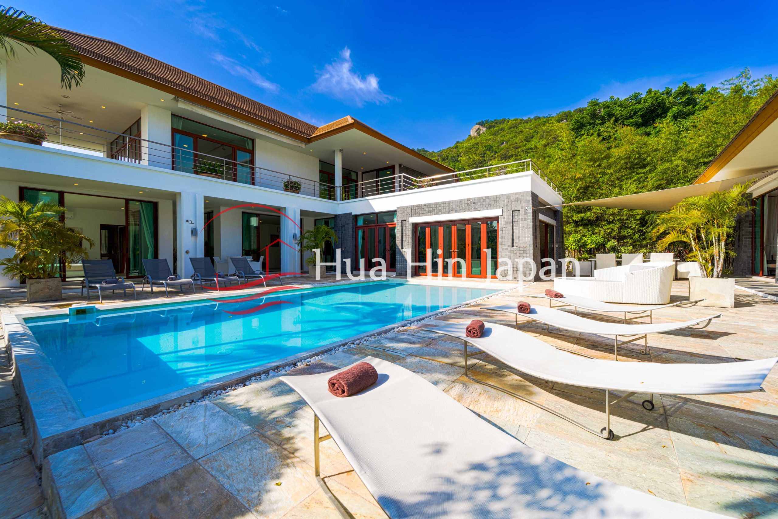 Luxury 5BR Pool Villa at Phu Montra (Soi 126) – Distant Sea Views &amp; Mountain Backdrop - Khao Tao - photo 1