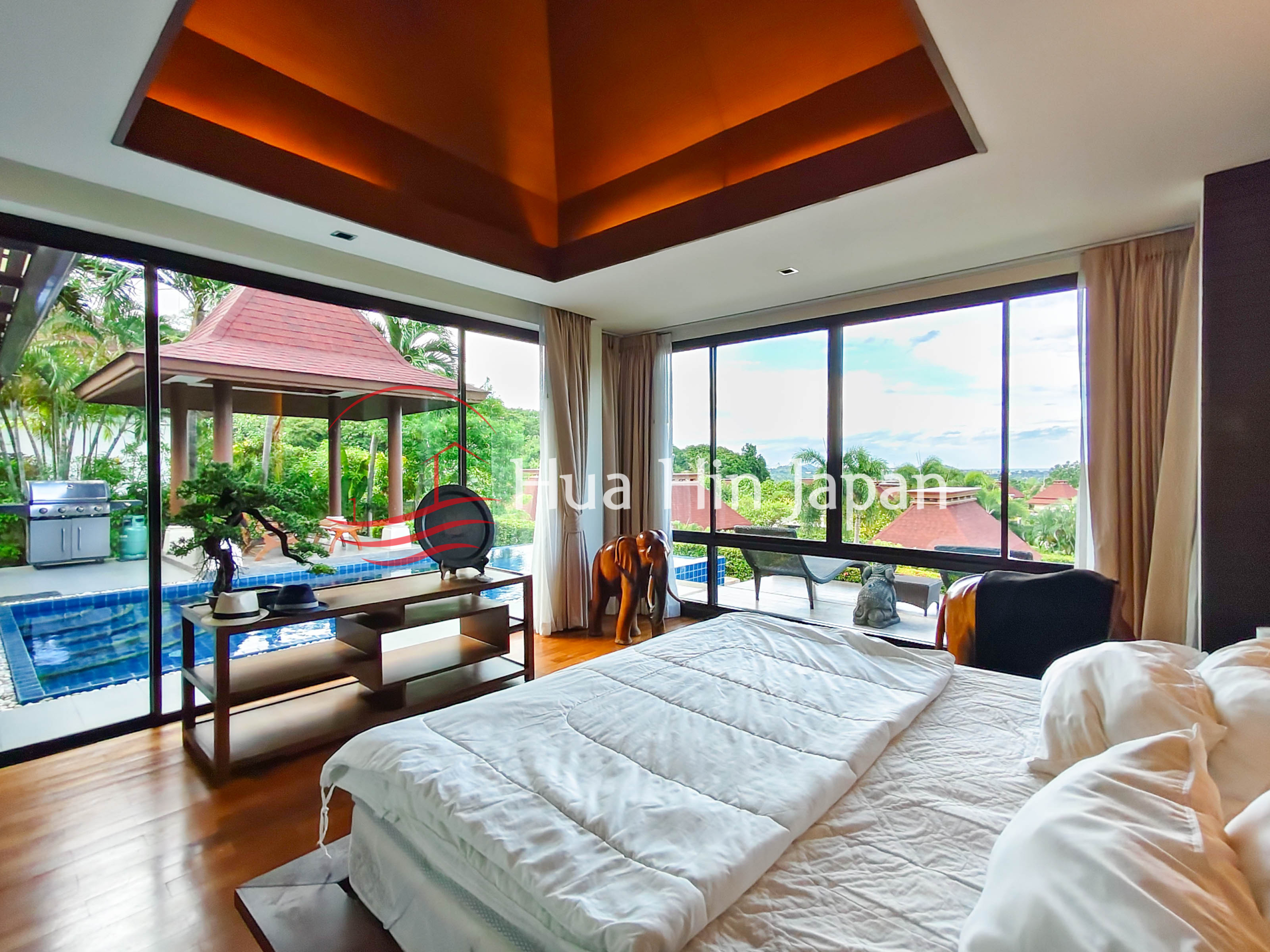 Rare Freehold Resale at Panorama Khao Tao | Executive 3BR Sea-View Pool Villa in Hua Hin South - Khao Tao - photo 2