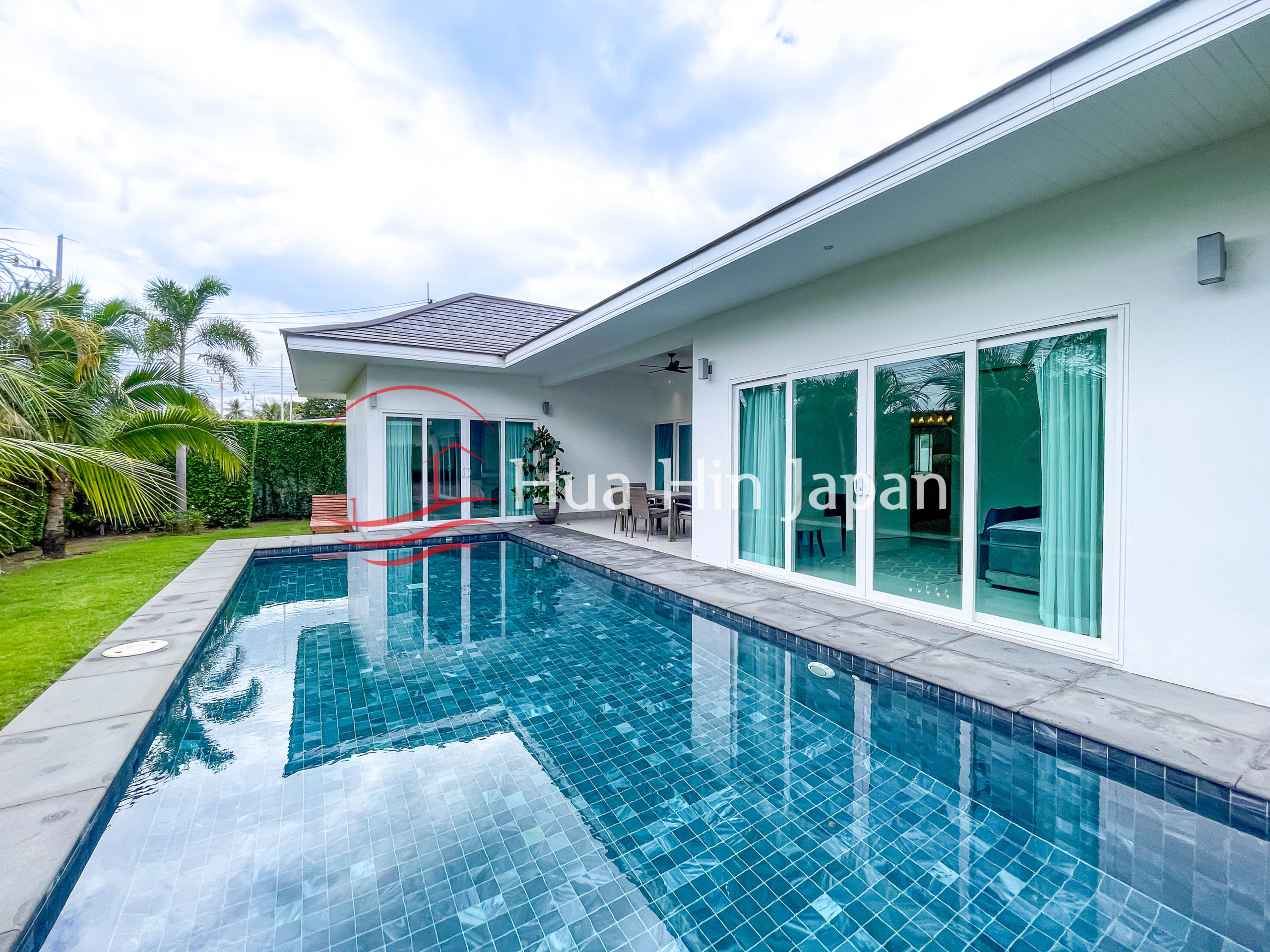 3-Bed Freehold Pool Villa For Sale in Aria Hua Hin, Thap Tai - Hua Hin - photo 1