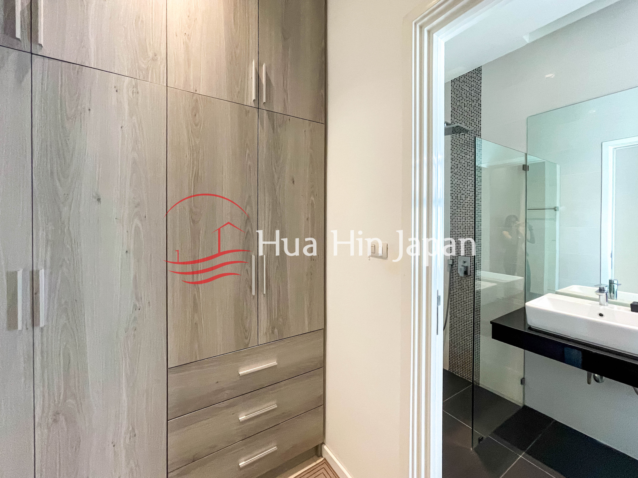 3-Bed Freehold Pool Villa For Sale in Aria Hua Hin, Thap Tai - Hua Hin - photo 8