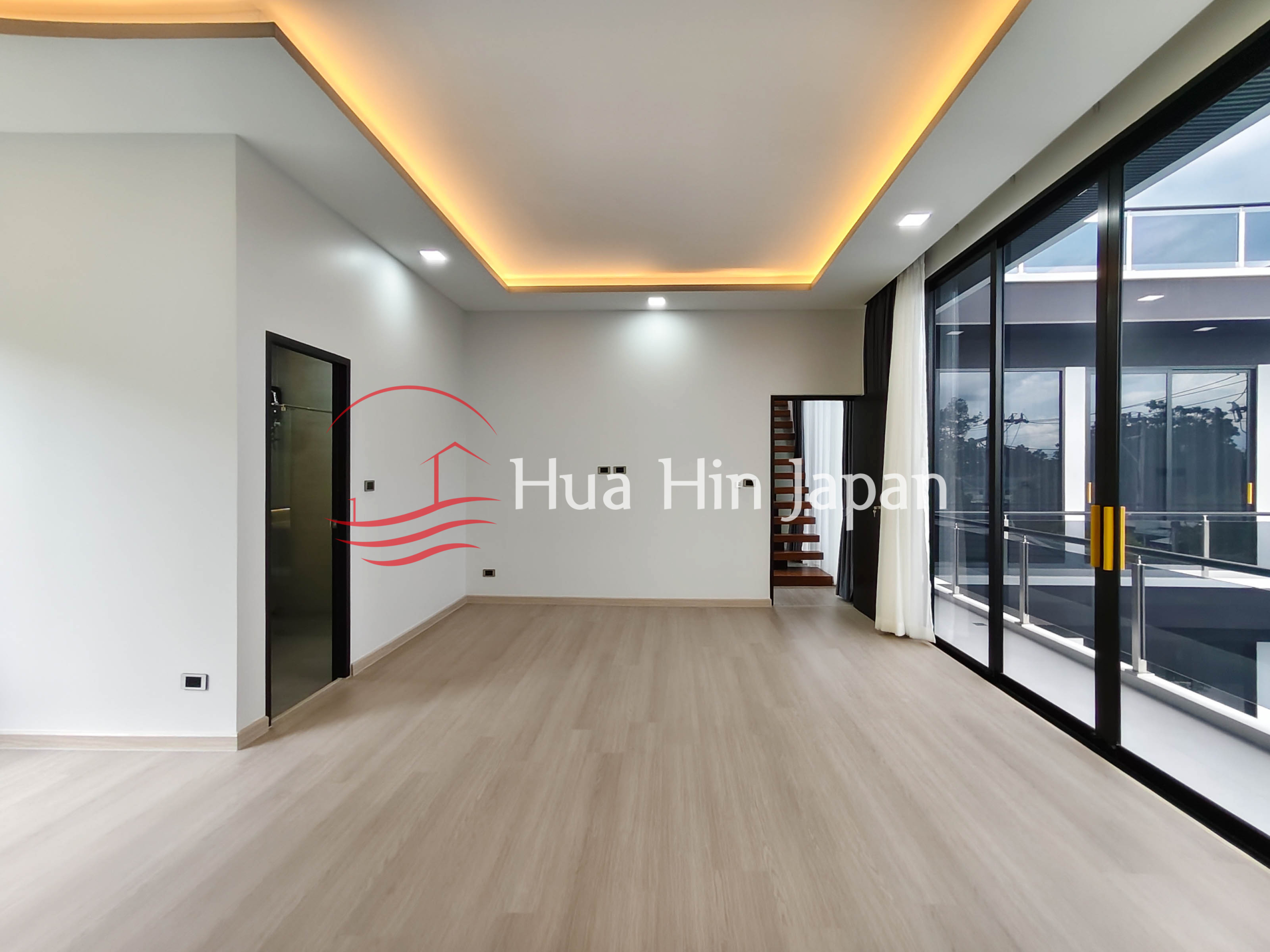 Brand New - Luxury 4 Bed Room Pool Villa free space to use