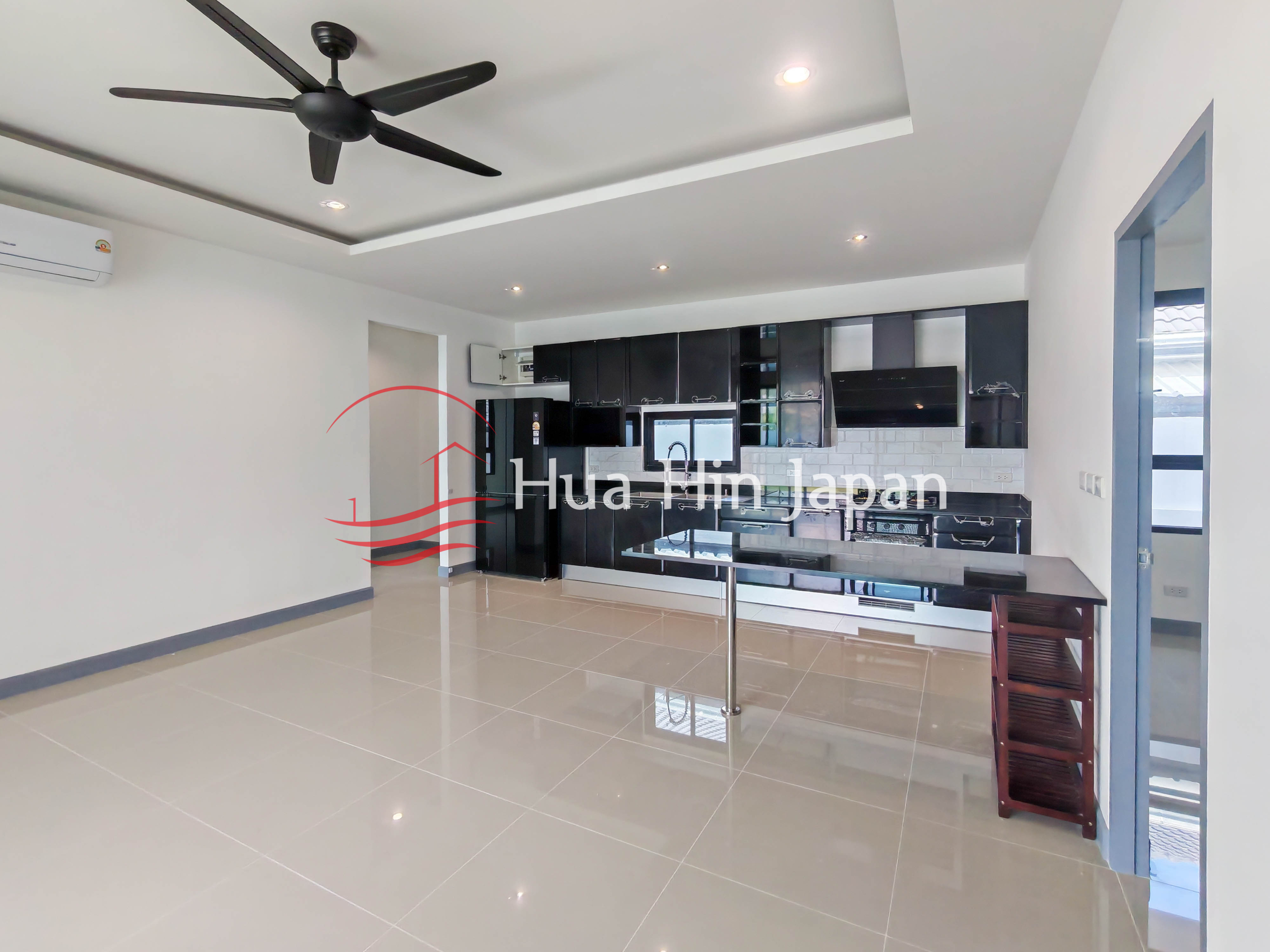 Location! New 3 Bedroom pool Villa in Town Center Soi 102 - Soi 102 - photo 11
