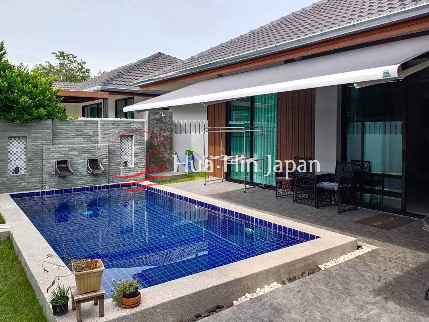 Location!! Resale 2 Bedroom Pool Villa is Town Center